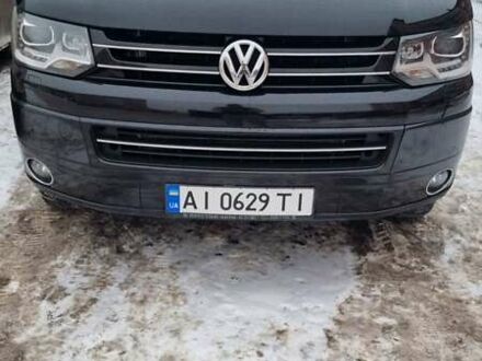 Чорний Фольксваген Мультиван, об'ємом двигуна 2 л та пробігом 256 тис. км за 26000 $, фото 1 на Automoto.ua