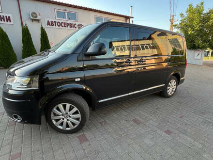 Черный Фольксваген Мультиван, объемом двигателя 1.98 л и пробегом 255 тыс. км за 21000 $, фото 1 на Automoto.ua