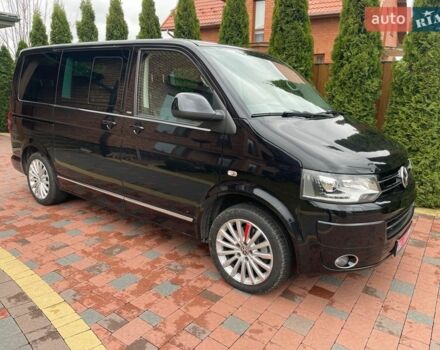 Черный Фольксваген Мультиван, объемом двигателя 2 л и пробегом 230 тыс. км за 26700 $, фото 1 на Automoto.ua