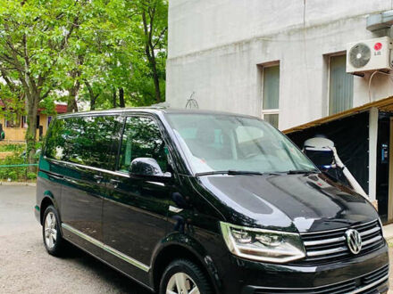 Чорний Фольксваген Мультиван, об'ємом двигуна 2 л та пробігом 152 тис. км за 45500 $, фото 1 на Automoto.ua