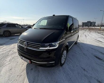 Черный Фольксваген Мультиван, объемом двигателя 2 л и пробегом 73 тыс. км за 59980 $, фото 1 на Automoto.ua