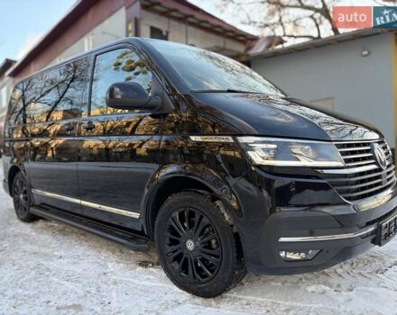Чорний Фольксваген Мультиван, об'ємом двигуна 2 л та пробігом 151 тис. км за 55200 $, фото 1 на Automoto.ua