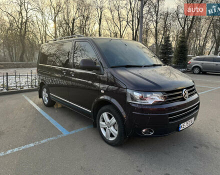 Фиолетовый Фольксваген Мультиван, объемом двигателя 1.98 л и пробегом 299 тыс. км за 24500 $, фото 2 на Automoto.ua