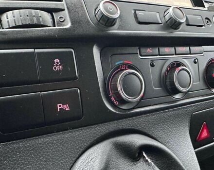 Коричневый Фольксваген Мультиван, объемом двигателя 2 л и пробегом 290 тыс. км за 8200 $, фото 4 на Automoto.ua