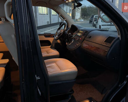 Коричневий Фольксваген Мультиван, об'ємом двигуна 2 л та пробігом 225 тис. км за 20000 $, фото 14 на Automoto.ua