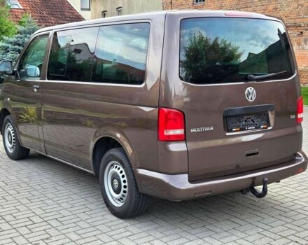 Коричневий Фольксваген Мультиван, об'ємом двигуна 2 л та пробігом 278 тис. км за 8200 $, фото 5 на Automoto.ua