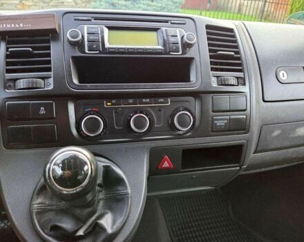 Коричневый Фольксваген Мультиван, объемом двигателя 2 л и пробегом 278 тыс. км за 8000 $, фото 20 на Automoto.ua