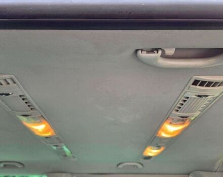 Коричневий Фольксваген Мультиван, об'ємом двигуна 2 л та пробігом 278 тис. км за 8000 $, фото 22 на Automoto.ua