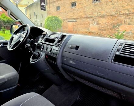 Коричневий Фольксваген Мультиван, об'ємом двигуна 2 л та пробігом 278 тис. км за 8000 $, фото 12 на Automoto.ua