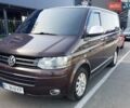 Коричневый Фольксваген Мультиван, объемом двигателя 1.98 л и пробегом 335 тыс. км за 19200 $, фото 1 на Automoto.ua