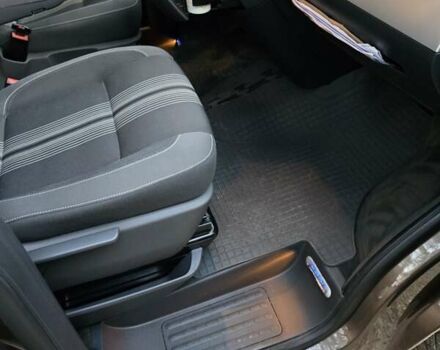 Коричневый Фольксваген Мультиван, объемом двигателя 1.97 л и пробегом 325 тыс. км за 25000 $, фото 24 на Automoto.ua