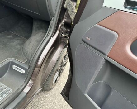 Коричневий Фольксваген Мультиван, об'ємом двигуна 2 л та пробігом 226 тис. км за 10200 $, фото 15 на Automoto.ua