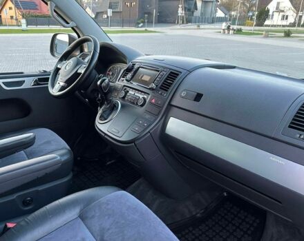 Фольксваген Мультиван 2013 у Запоріжжя на Automoto.ua Коричневий Фольксваген Мультиван, об'ємом двигуна 2 л та пробігом 202 тис. км за 9100 $, фото 15 на Automoto.ua