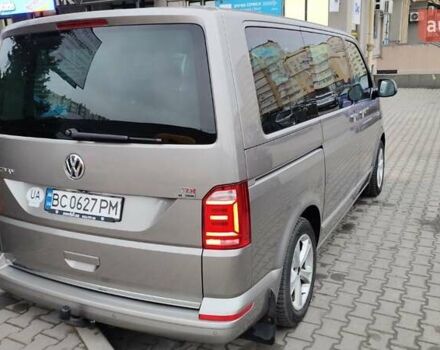 Коричневий Фольксваген Мультиван, об'ємом двигуна 1.97 л та пробігом 277 тис. км за 35990 $, фото 6 на Automoto.ua