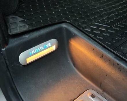 Коричневий Фольксваген Мультиван, об'ємом двигуна 1.97 л та пробігом 277 тис. км за 35990 $, фото 19 на Automoto.ua