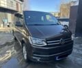 Коричневий Фольксваген Мультиван, об'ємом двигуна 2 л та пробігом 254 тис. км за 36900 $, фото 1 на Automoto.ua
