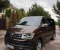 Коричневий Фольксваген Мультиван, об'ємом двигуна 1.97 л та пробігом 256 тис. км за 32900 $, фото 1 на Automoto.ua