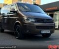 Коричневий Фольксваген Мультиван, об'ємом двигуна 2 л та пробігом 305 тис. км за 21999 $, фото 3 на Automoto.ua