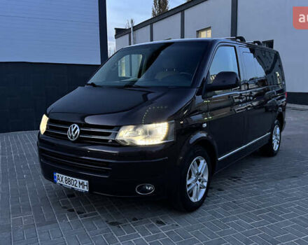 Коричневый Фольксваген Мультиван, объемом двигателя 1.98 л и пробегом 230 тыс. км за 18500 $, фото 1 на Automoto.ua