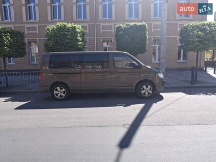 Фольксваген Мультиван 2012 в Днепре (Днепропетровске) на Automoto.ua Коричневый Фольксваген Мультиван, объемом двигателя 1.97 л и пробегом 251 тыс. км за 22000 $, фото 1 на Automoto.ua