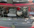 Красный Фольксваген Мультиван, объемом двигателя 0 л и пробегом 300 тыс. км за 3700 $, фото 6 на Automoto.ua