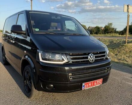 Красный Фольксваген Мультиван, объемом двигателя 1.98 л и пробегом 217 тыс. км за 18500 $, фото 15 на Automoto.ua