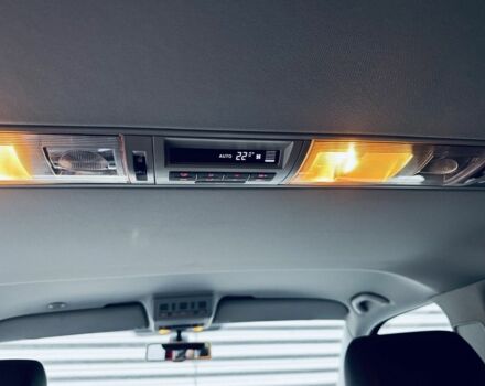 Червоний Фольксваген Мультиван, об'ємом двигуна 2 л та пробігом 203 тис. км за 8500 $, фото 21 на Automoto.ua