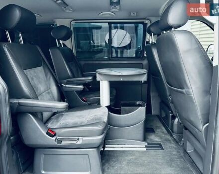 Червоний Фольксваген Мультиван, об'ємом двигуна 1.98 л та пробігом 203 тис. км за 26000 $, фото 16 на Automoto.ua