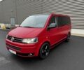 Червоний Фольксваген Мультиван, об'ємом двигуна 2 л та пробігом 203 тис. км за 8750 $, фото 2 на Automoto.ua