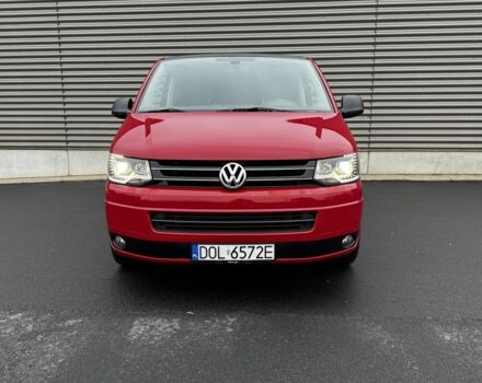 Червоний Фольксваген Мультиван, об'ємом двигуна 2 л та пробігом 203 тис. км за 8500 $, фото 4 на Automoto.ua