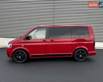 Червоний Фольксваген Мультиван, об'ємом двигуна 1.98 л та пробігом 203 тис. км за 26000 $, фото 7 на Automoto.ua