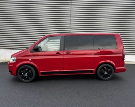 Червоний Фольксваген Мультиван, об'ємом двигуна 2 л та пробігом 203 тис. км за 8500 $, фото 7 на Automoto.ua
