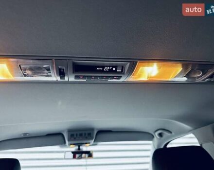 Червоний Фольксваген Мультиван, об'ємом двигуна 1.98 л та пробігом 203 тис. км за 26000 $, фото 22 на Automoto.ua