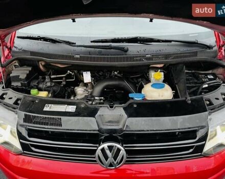 Червоний Фольксваген Мультиван, об'ємом двигуна 1.98 л та пробігом 203 тис. км за 26000 $, фото 23 на Automoto.ua