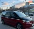 Красный Фольксваген Мультиван, объемом двигателя 1.4 л и пробегом 70 тыс. км за 79000 $, фото 4 на Automoto.ua