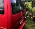 Красный Фольксваген Мультиван, объемом двигателя 2.5 л и пробегом 450 тыс. км за 6500 $, фото 12 на Automoto.ua