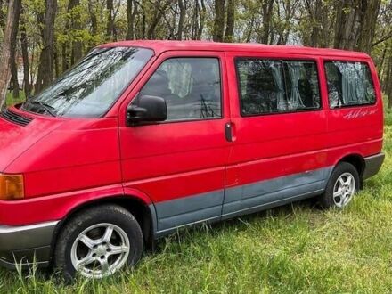 Червоний Фольксваген Мультиван, об'ємом двигуна 1.9 л та пробігом 520 тис. км за 5800 $, фото 1 на Automoto.ua