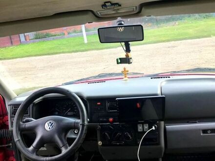 Фольксваген Мультиван 1999 в Сумах на Automoto.ua Красный Фольксваген Мультиван, объемом двигателя 2.5 л и пробегом 450 тыс. км за 6500 $, фото 1 на Automoto.ua