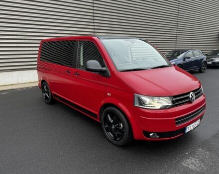 Червоний Фольксваген Мультиван, об'ємом двигуна 2 л та пробігом 203 тис. км за 8500 $, фото 1 на Automoto.ua