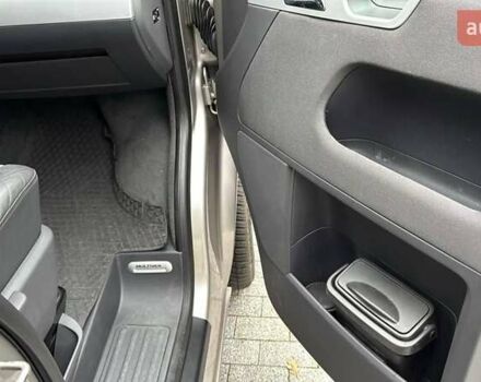 Фольксваген Мультиван, об'ємом двигуна 2 л та пробігом 100 тис. км за 35900 $, фото 18 на Automoto.ua