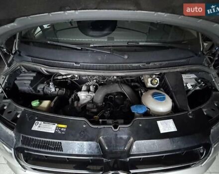 Фольксваген Мультиван, об'ємом двигуна 2 л та пробігом 100 тис. км за 35900 $, фото 16 на Automoto.ua