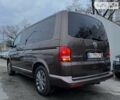Фольксваген Мультиван, объемом двигателя 2 л и пробегом 215 тыс. км за 32000 $, фото 2 на Automoto.ua