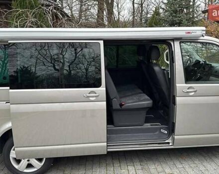 Фольксваген Мультиван, об'ємом двигуна 2 л та пробігом 100 тис. км за 35900 $, фото 3 на Automoto.ua