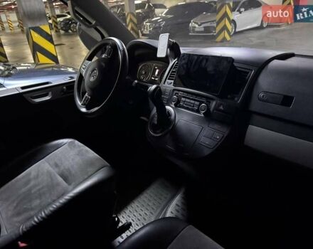 Фольксваген Мультиван, об'ємом двигуна 2 л та пробігом 100 тис. км за 35900 $, фото 12 на Automoto.ua