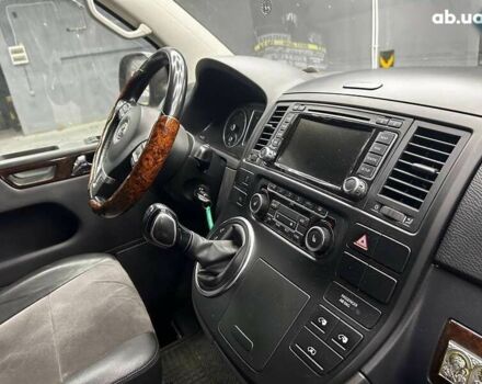 Фольксваген Мультиван, объемом двигателя 2 л и пробегом 240 тыс. км за 33500 $, фото 20 на Automoto.ua