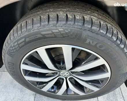 Фольксваген Мультиван, об'ємом двигуна 2 л та пробігом 188 тис. км за 39000 $, фото 17 на Automoto.ua