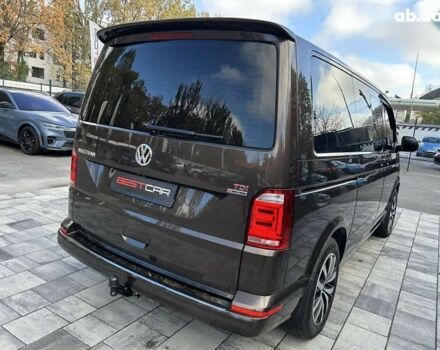 Фольксваген Мультиван, объемом двигателя 2 л и пробегом 188 тыс. км за 37000 $, фото 11 на Automoto.ua