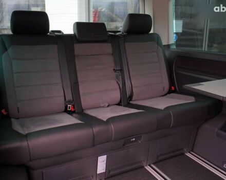 Фольксваген Мультиван, об'ємом двигуна 2 л та пробігом 126 тис. км за 49999 $, фото 28 на Automoto.ua