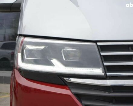 Фольксваген Мультиван, об'ємом двигуна 2 л та пробігом 126 тис. км за 49999 $, фото 3 на Automoto.ua