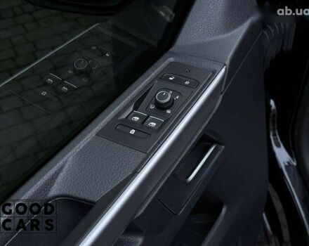 Фольксваген Мультиван, объемом двигателя 2 л и пробегом 119 тыс. км за 55000 $, фото 22 на Automoto.ua